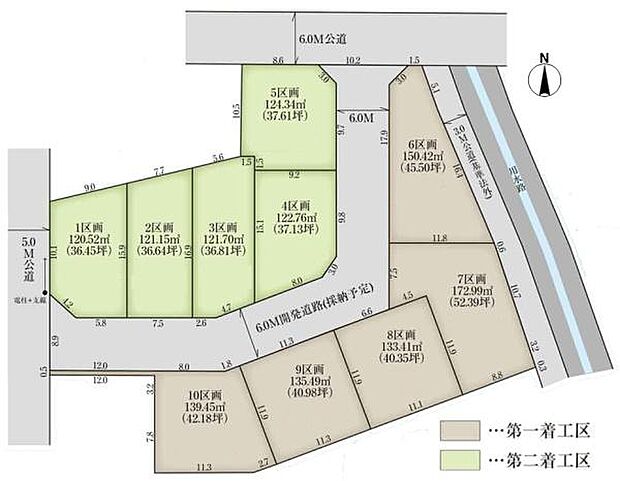 敷地面積約37坪の角地！