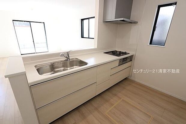 A棟:家族との会話が弾む対面式キッチン!(2026年03月撮影)