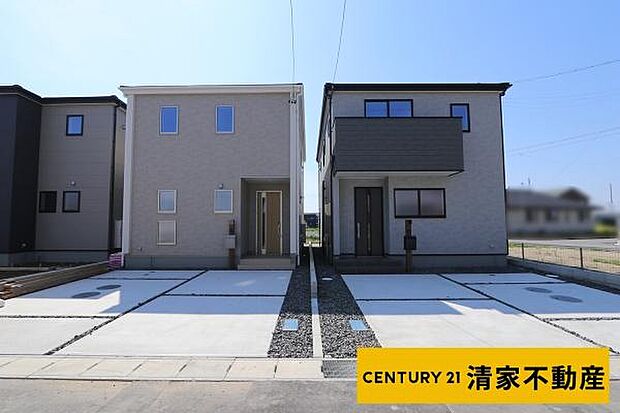 2号棟：駐車スペース並列2台分あり!(2026年04月撮影)