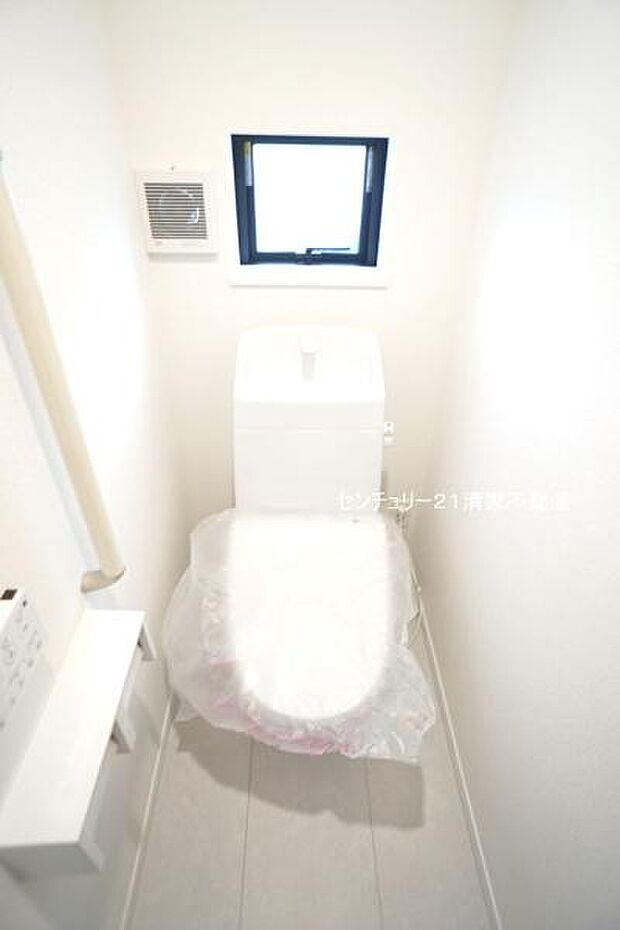 手すりがついているため、ご年配の方も安心(2026年04月撮影)