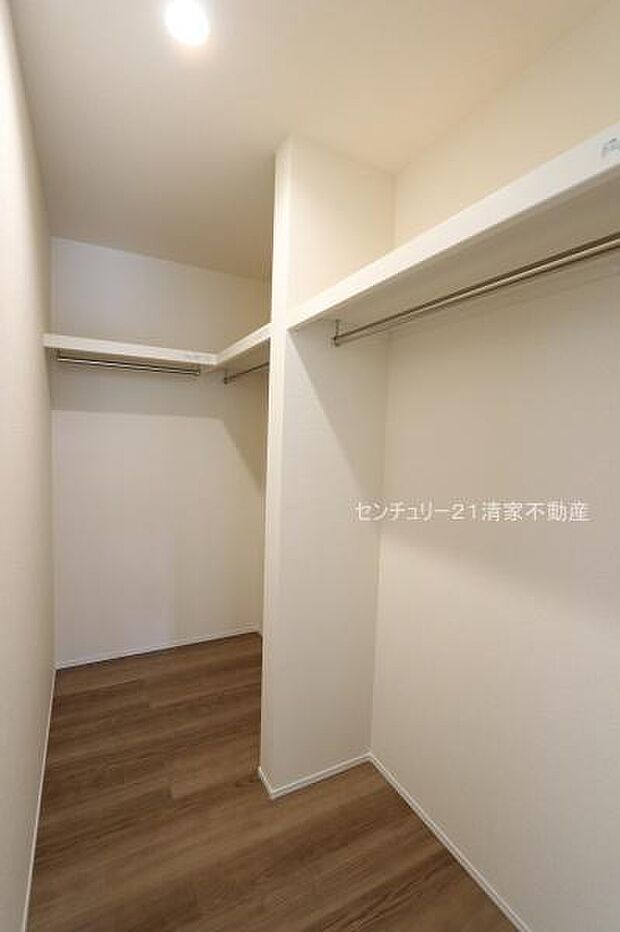 5号棟：季節物もすっきり収納できます！(2026年09月撮影)
