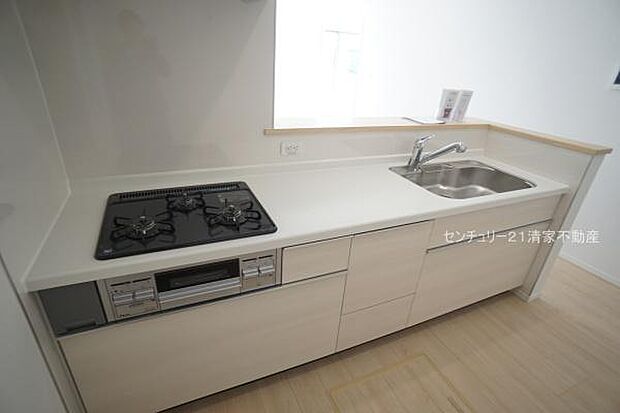 1号棟:家族との会話が弾む対面式キッチン!(2026年03月撮影)