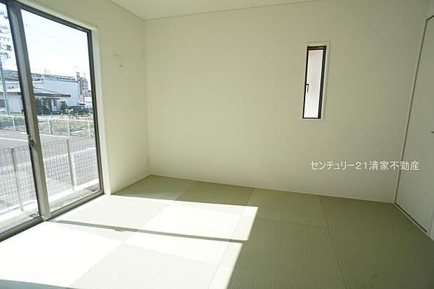 1号棟:陽光ふりそそぐ明るい室内!(2026年03月撮影)