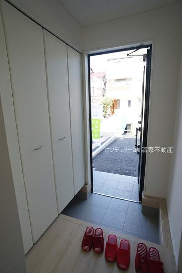 3号棟:便利なシューズボックス付き!(2026年03月撮影)