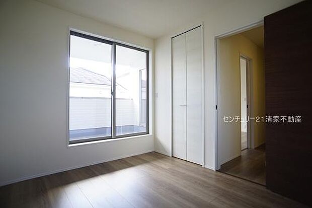 5号棟：子供部屋にも嬉しい全居室収納スペース(2026年09月撮影)