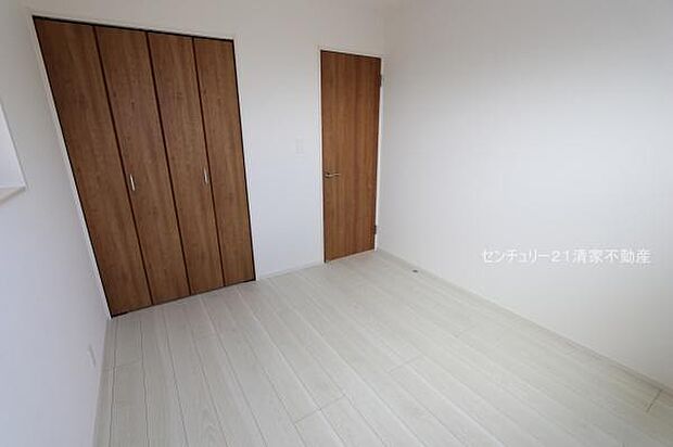 3号棟:子供部屋にも嬉しい全居室収納スペース(2026年03月撮影)