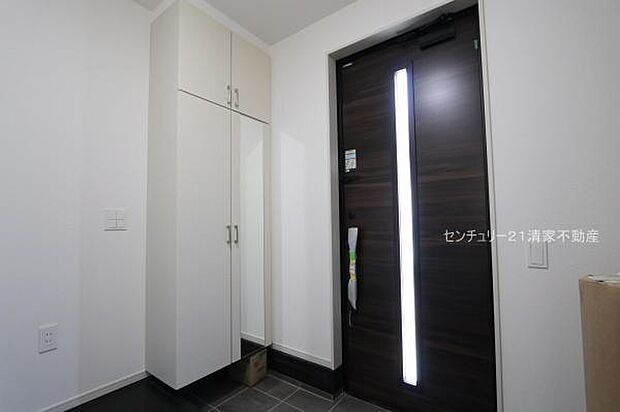 便利なシューズボックス付き!(2026年03月撮影)