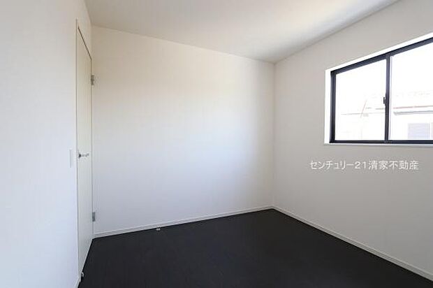 陽光ふりそそぐ明るい室内!(2026年03月撮影)