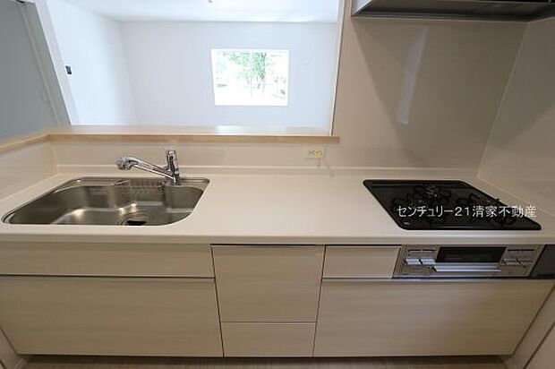 シンプルで使いやすいキッチンです(2026年08月撮影)