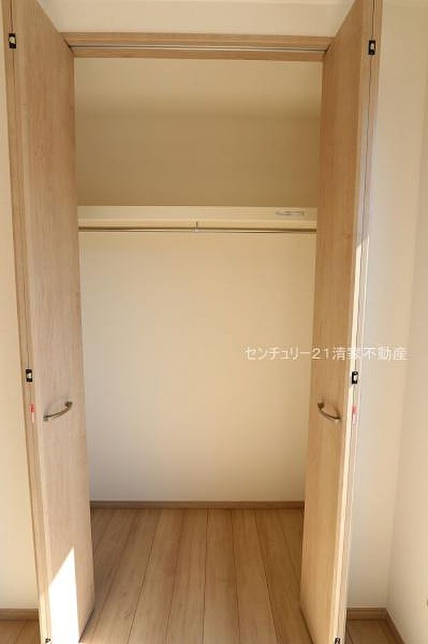 Ａ号棟：たっぷり収納のクローゼット！(2026年10月撮影)