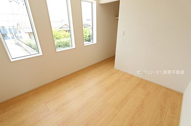 1号棟:子供部屋にも嬉しい全居室収納スペース(2026年07月撮影)