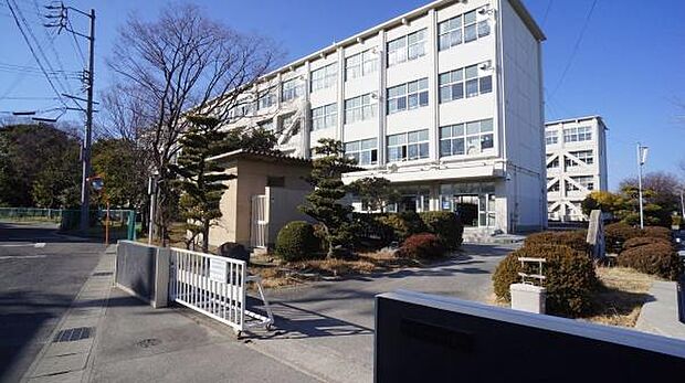 応時中学校まで1200m、応時中学校まで1200m(徒歩約15分)