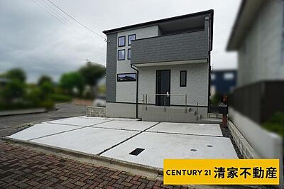 外観:光ヶ丘小学校まで徒歩約4分(2026年09月撮影) 外観:光ヶ丘小学校まで徒歩約4分(2026年09月撮影)