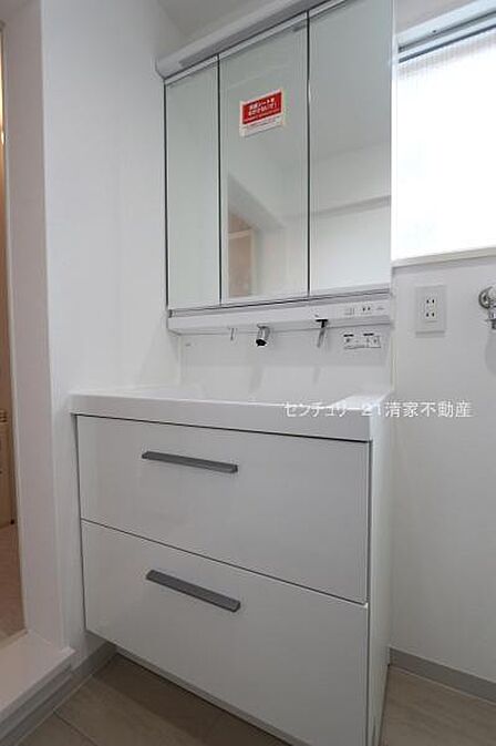 洗面台新品交換済み!(2026年09月撮影)