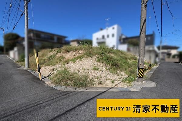 西山小学校まで徒歩約6分！(2026年10月撮影)