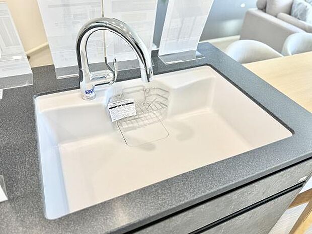 広々使いやすいシンク!