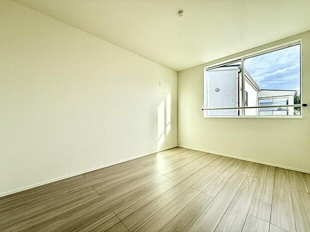 子ども部屋にも最適！収納付き！各部屋がご家族それぞれの心地よい時間が過ごせるような空間設計になっています！