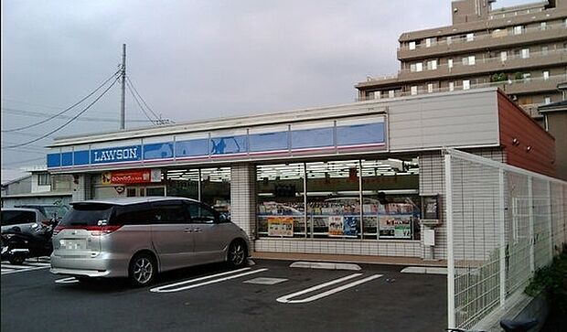 ローソンさいたま町谷一丁目店まで400m