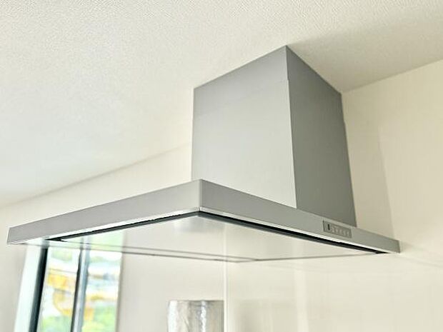 掃除も楽な薄型レンジフード