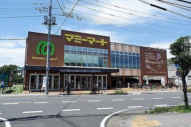 マミーマート下戸田店まで700m