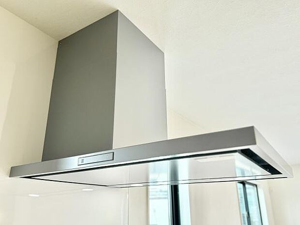掃除も楽な薄型レンジフード