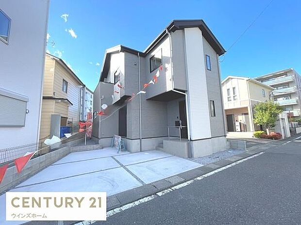 前面道路は東側幅員約4.8m道路。静かで落ち着いた住宅街です!