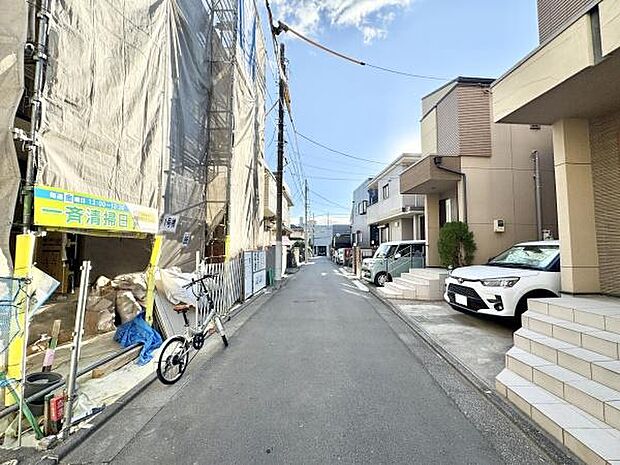閑静な住宅街!小学校まで徒歩1分と至近!お子様の通学も安心です!