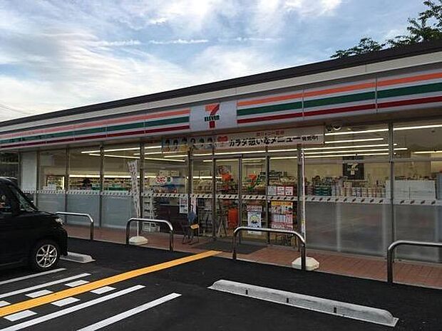 セブンイレブン浦和瀬ヶ崎店まで405m