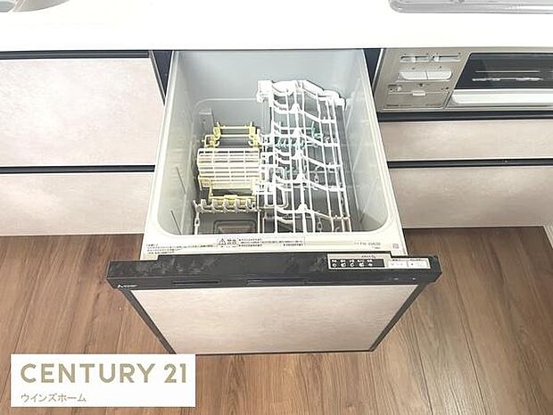 ビルトイン食洗機付きのシステムキッチンで家事の負担を軽減、忙しいパパママをサポートします！