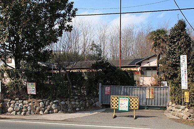 さつき幼稚園まで1414m