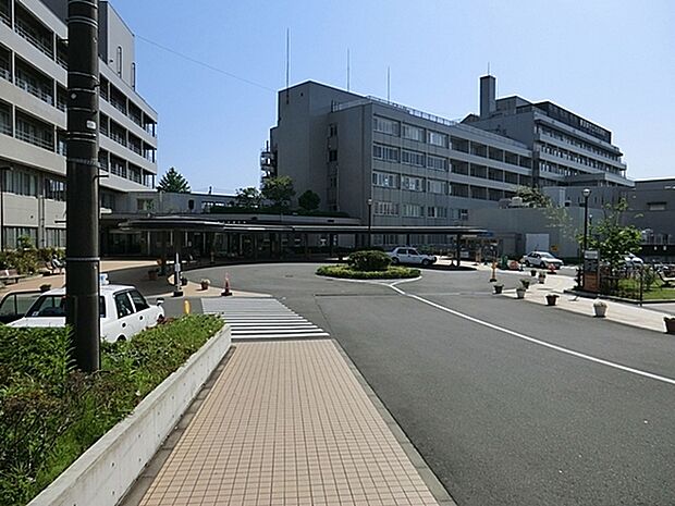 横須賀市立市民病院まで2417m