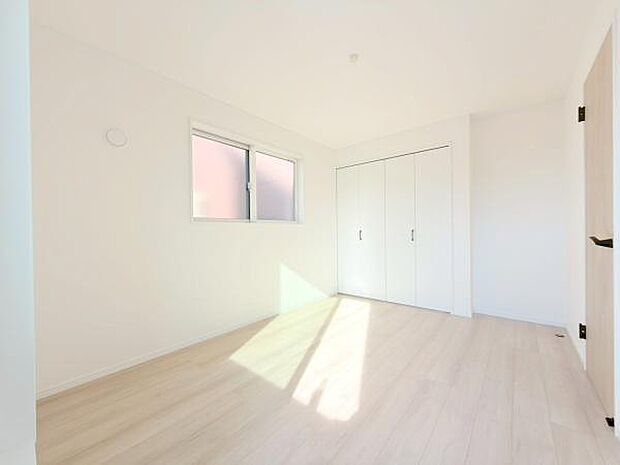 日当たり良好です。寝室にいかがでしょうか？