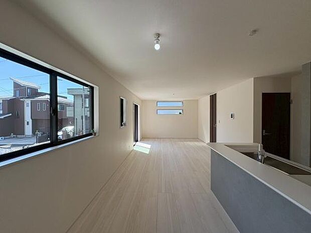 ご家族が集まる場所は暖かく心地の良い空間になりそうです！