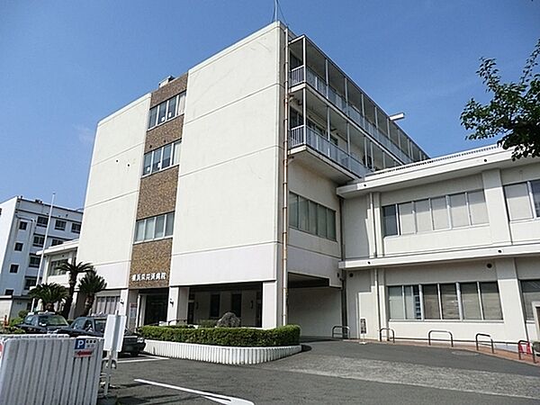 国家公務員共済組合連合会横浜栄共済病院まで1915m
