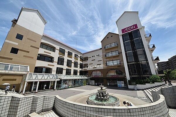 イオン本牧店まで630m