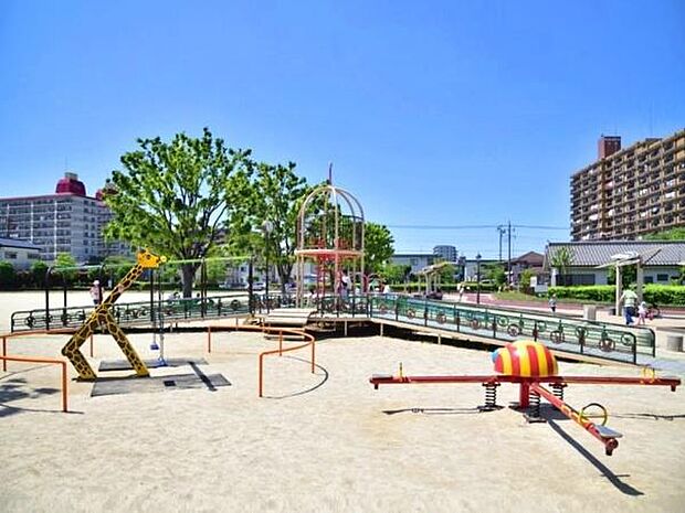 朝日中央公園まで500m