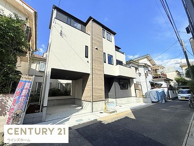 落ち着いた住宅街!車通りが少なく駐車もしやすいです!