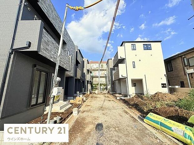 閑静な住宅街で落ち着いた暮らし！車通りが少なく駐車もしやすいです！