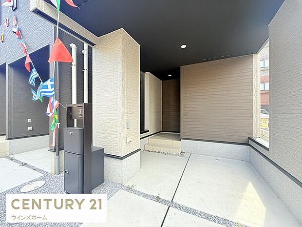 カースペース1台有ります！（小型車）