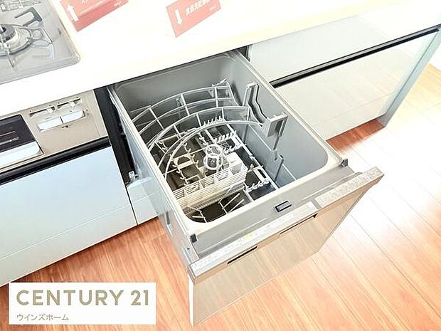 ビルトイン食洗機付きのシステムキッチンで家事の負担を軽減、忙しいパパママをサポートします!