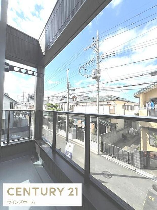 天気の良い日は洗濯物はカラッと乾かせます!