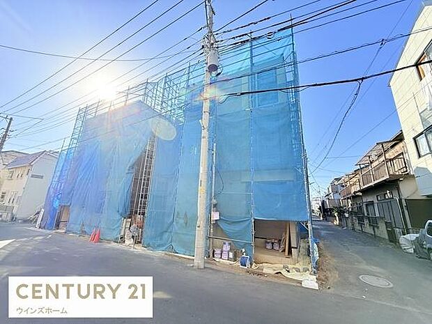 東側6ｍ×北側3.5ｍ道路。静かな住環境。風通しの良い角地！駐車もしやすいです。