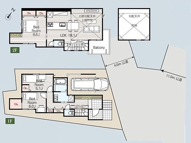 空間に解放感や広がりが生まれる勾配天井と吹き抜けのあるLDKは18帖超!便利なマルチカウンター付き!