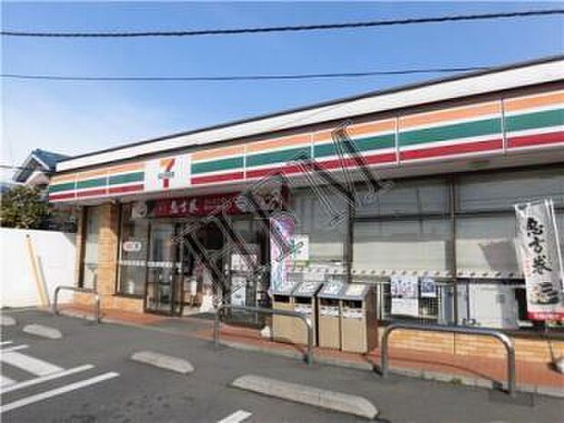 セブンイレブンさいたま太田窪5丁目店まで193m
