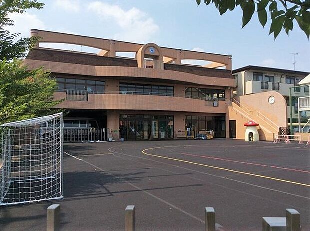 東川口幼稚園まで900m