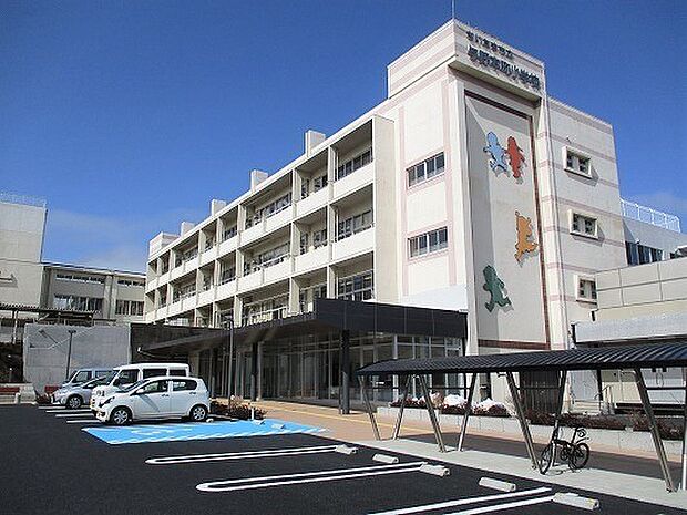 さいたま市立与野本町小学校まで300m