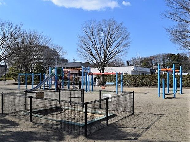 小谷場公園まで520m