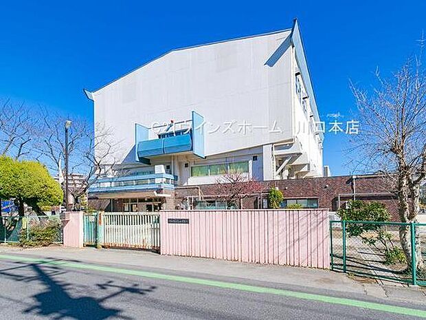 川口市立芝西保育所まで522m