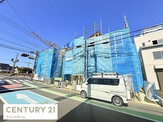 西側8m道路に面し、駐車ラクラク!