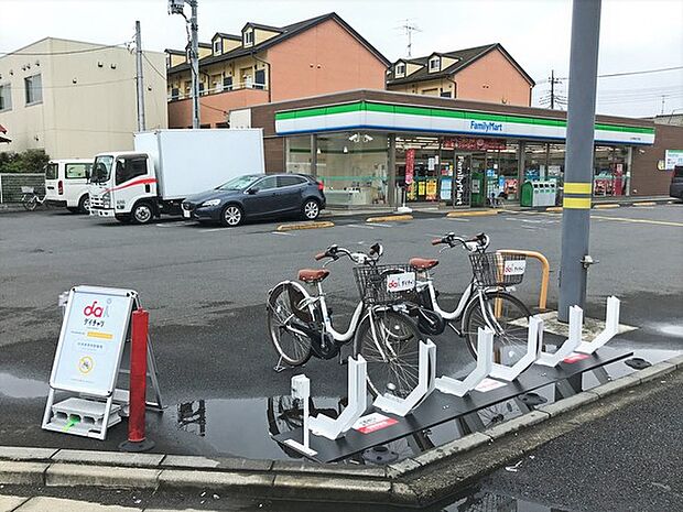 ファミリーマート川口中青木五丁目店まで367m